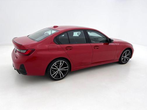2023 BMW 330 xDrive