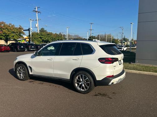 2025 BMW X5 xDrive40i