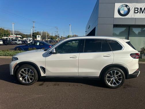 2025 BMW X5 xDrive40i