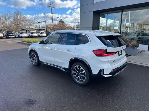 2024 BMW X1 xDrive28i