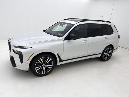 2026 BMW X7 M60i