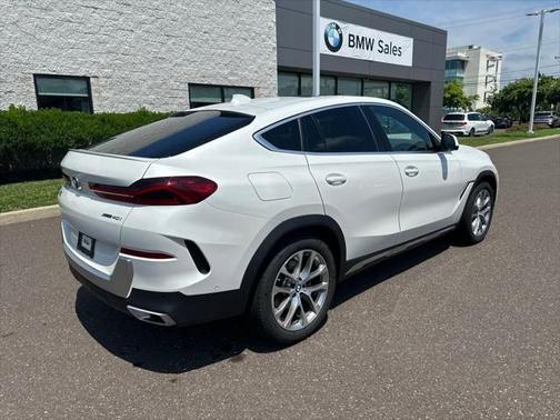 2023 BMW X6 xDrive40i
