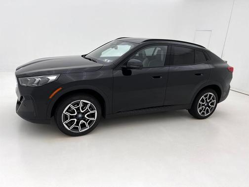 2025 BMW X2 xDrive28i