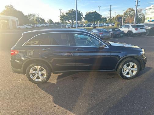 2018 Mercedes-Benz GLC 300 4MATIC