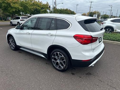 2021 BMW X1 xDrive28i