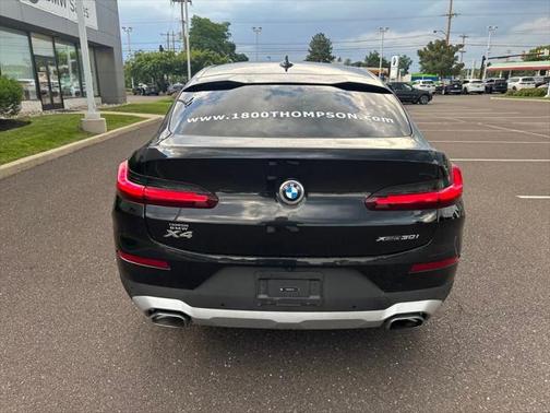 2025 BMW X4 xDrive30i