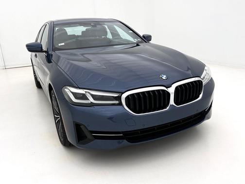 2023 BMW 540 i xDrive