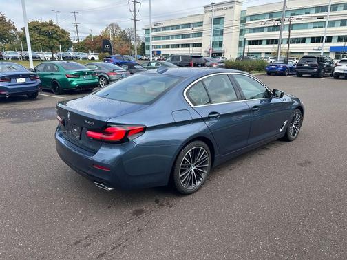 2023 BMW 540 i xDrive