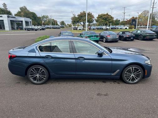2023 BMW 540 i xDrive