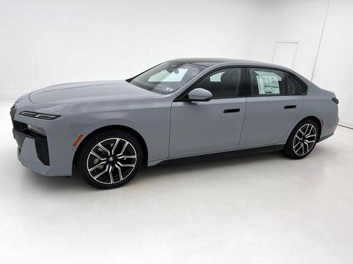 2026 BMW 740 xDrive