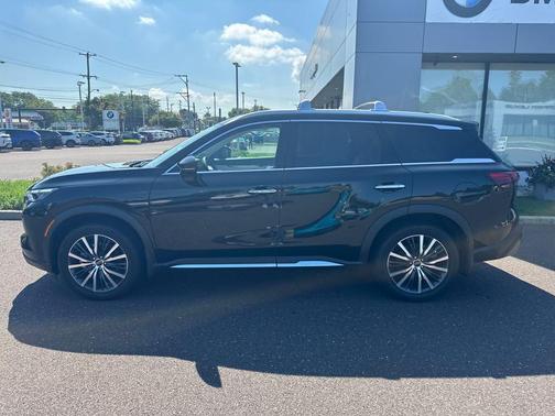 2023 INFINITI QX60 SENSORY