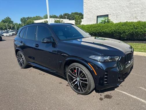 2024 BMW X5 M60i