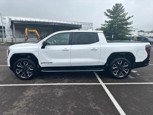 2025 GMC Sierra EV Extended Range Denali