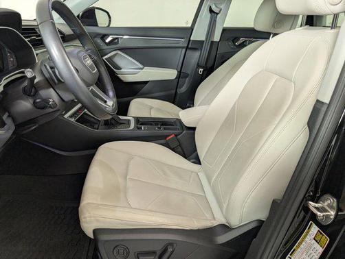 2024 Audi Q3 45 S line Premium Plus