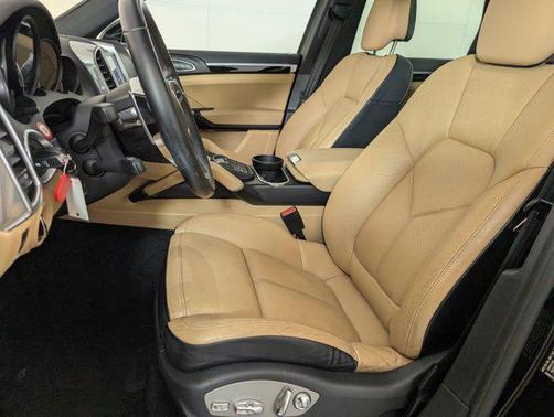 2018 Porsche Cayenne Cayenne