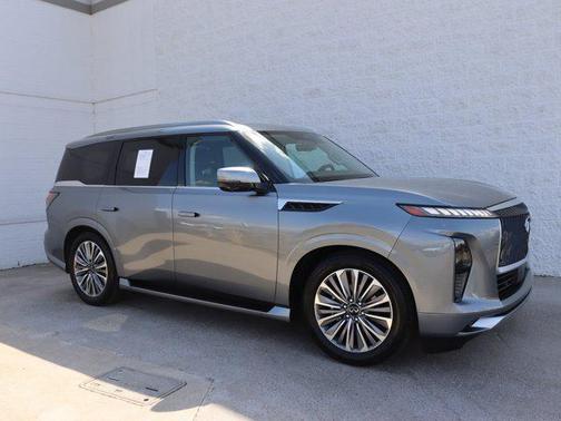 2025 INFINITI QX80 SENSORY AWD