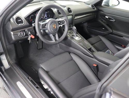 2025 Porsche 718 Cayman Style Edition