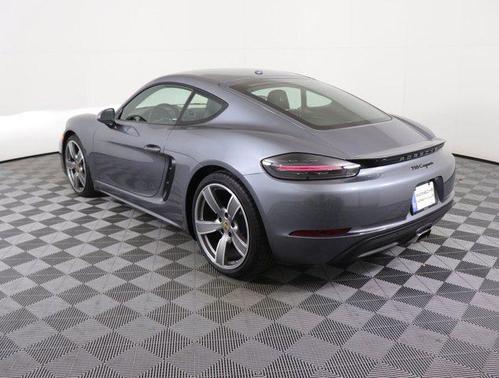2025 Porsche 718 Cayman Style Edition