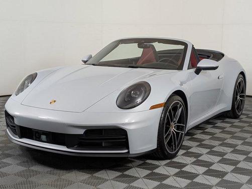 2025 Porsche 911 Carrera