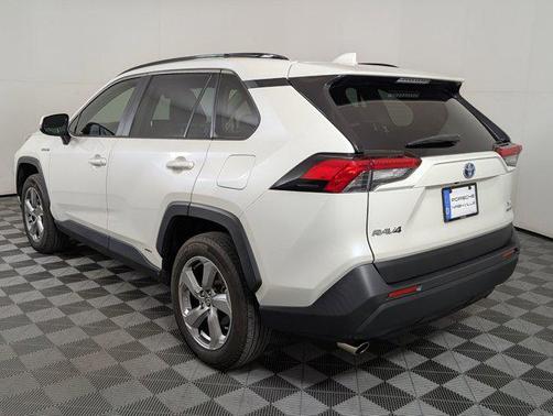 2021 Toyota RAV4 Hybrid XLE Premium