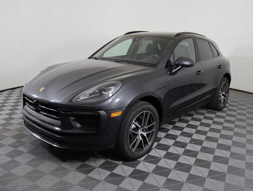 2025 Porsche Macan Base