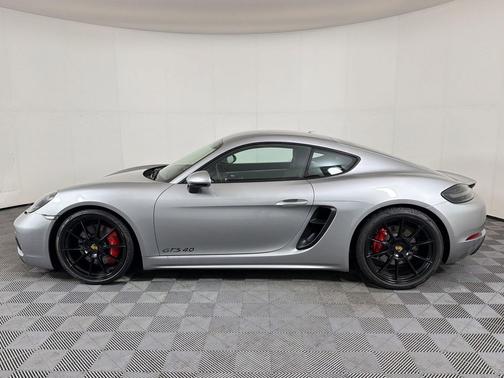 GT Silver Metallic 2025 Porsche 718 Cayman GTS 4.0