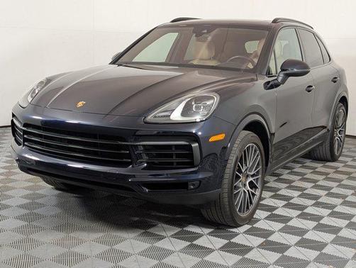 2022 Porsche Cayenne Cayenne