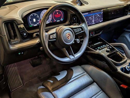 2024 Porsche Cayenne Cayenne