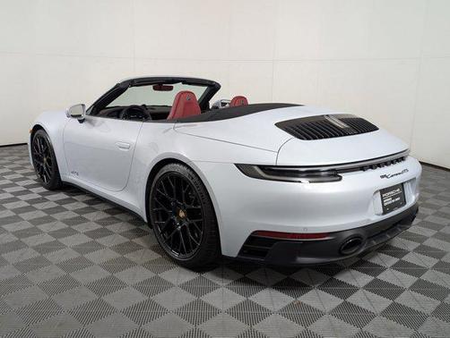 2023 Porsche 911 Carrera GTS