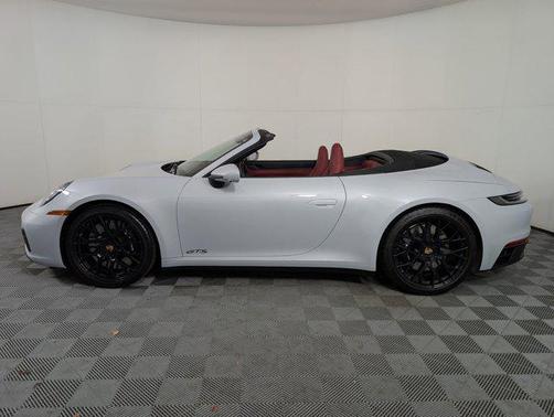 2023 Porsche 911 Carrera GTS