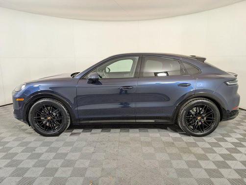 2026 Porsche Cayenne GTS