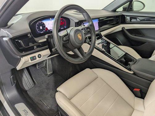 2024 Porsche Panamera RWD