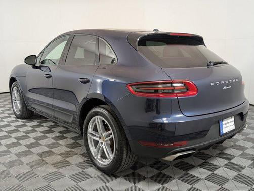 2017 Porsche Macan AWD
