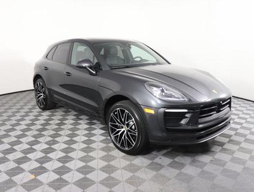 2024 Porsche Macan Base