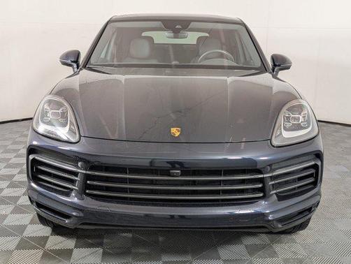 2023 Porsche Cayenne Platinum Edition