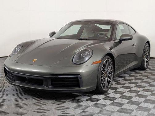 2021 Porsche 911 Carrera