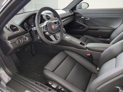 2025 Porsche 718 Cayman Style Edition