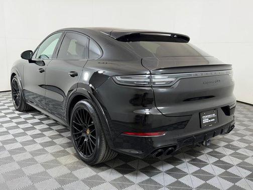 2023 Porsche Cayenne GTS