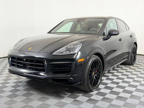 2023 Porsche Cayenne GTS