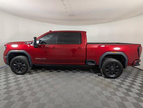 2024 GMC Sierra 2500 AT4