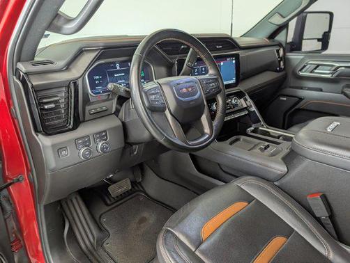 2024 GMC Sierra 2500 AT4