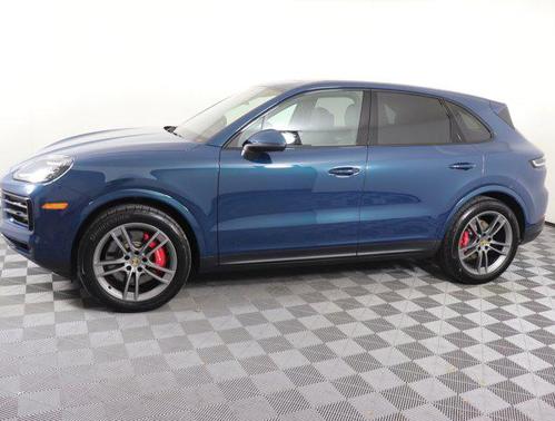 2024 Porsche Cayenne S