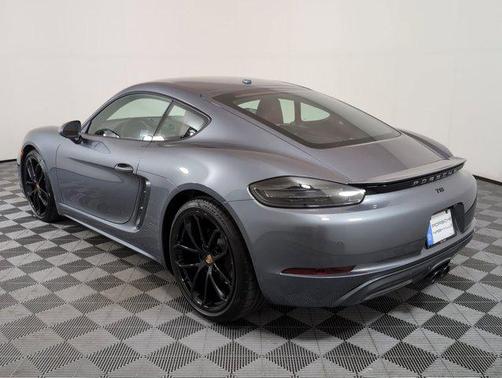 2025 Porsche 718 Cayman Style Edition