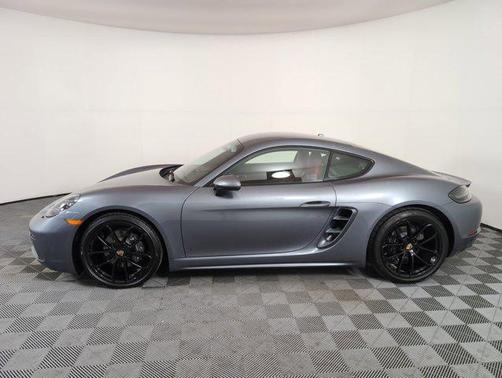 2025 Porsche 718 Cayman Style Edition