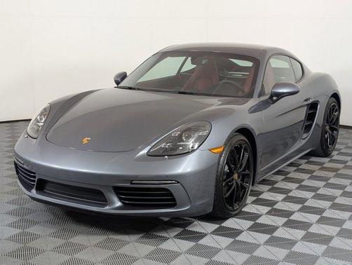 2025 Porsche 718 Cayman Style Edition