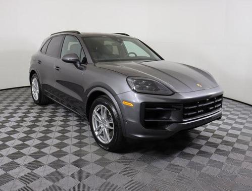 2025 Porsche Cayenne AWD