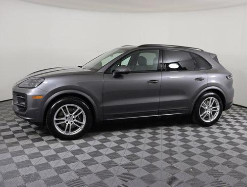 2025 Porsche Cayenne AWD