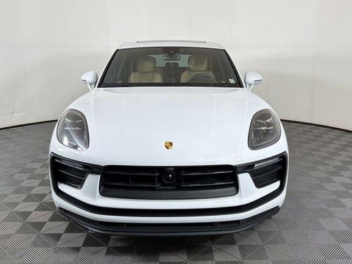 White 2024 Porsche Macan Macan