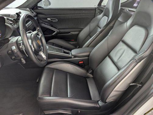 2021 Porsche 718 Cayman GTS 4.0