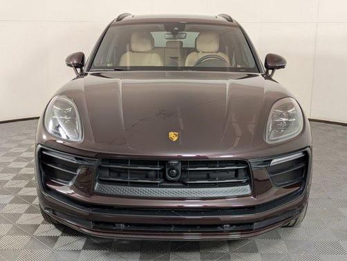 2026 Porsche Macan AWD